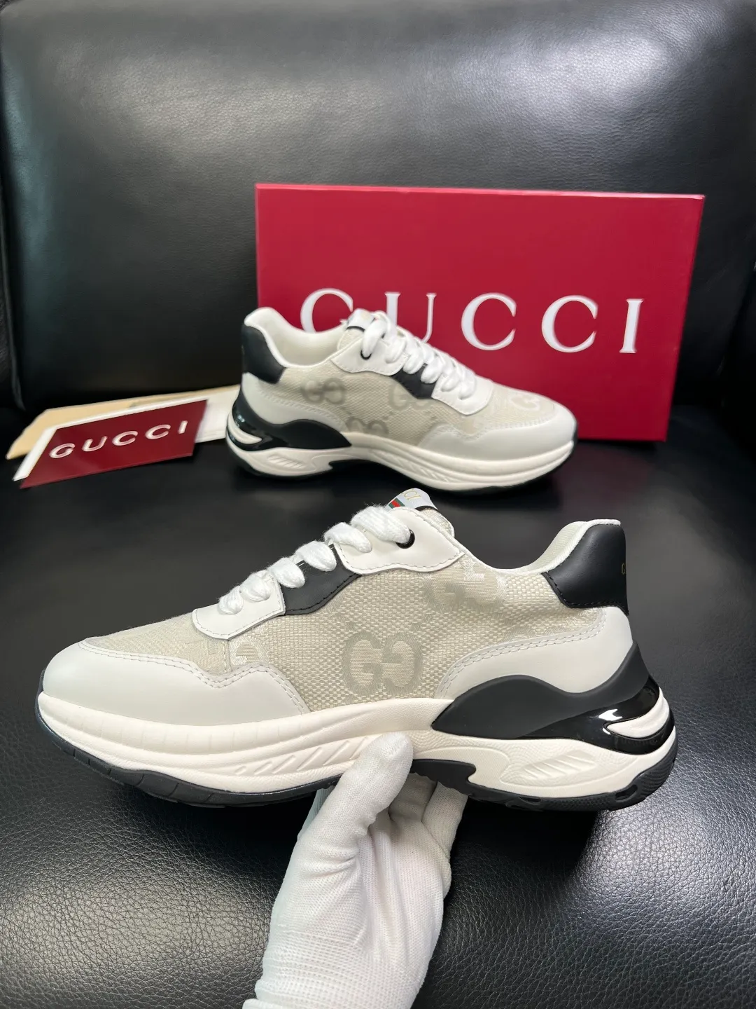 Men's shoes 💰800 Gucci top purchasing Gucci counter new model, original factory configuration imported cowhide from Italy with printed fabric, imported cowhide lining, breathable and comfortable, sole: original factory special sole is super comfortable, original factory and single goods are high quality, welcome to compare, code number 38-44 (customized 45)